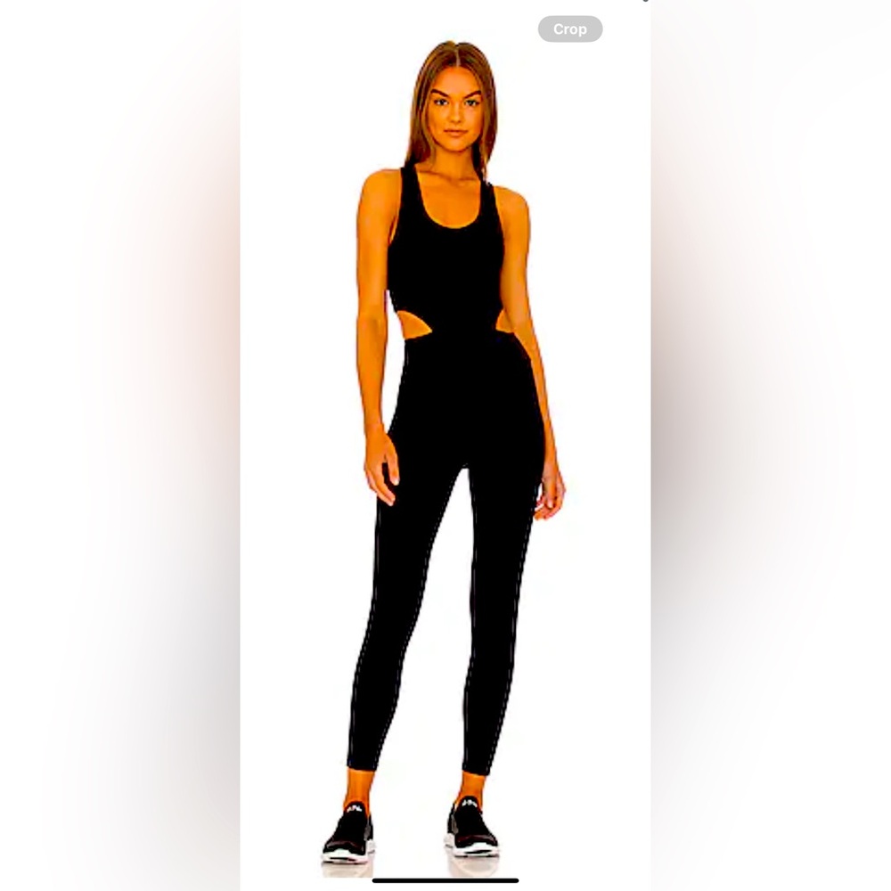 Warn once Free People workout onsie warn once.
Mint conditionin